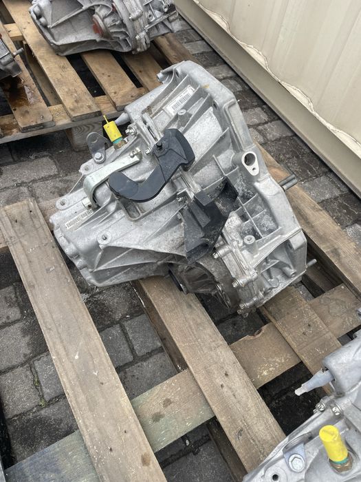 Кпп Dacia Duster 1.5 dci 4x4 tl8 b 005 6 ступка