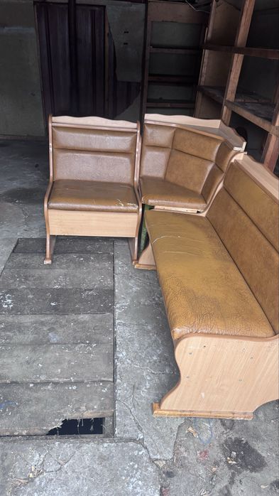 Продам кухонные уголок