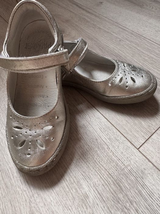 Balerinki Primigi r.25 kol. Srebrny