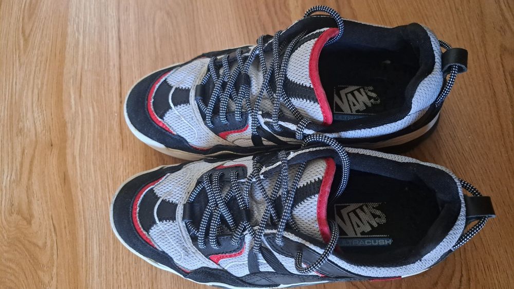 Buty sportowe Vans r. 39
