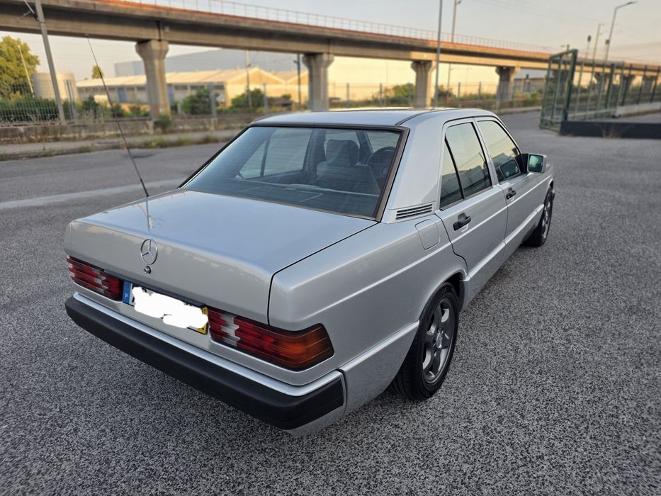 Mercedes Benz 190D 2.5 impecável