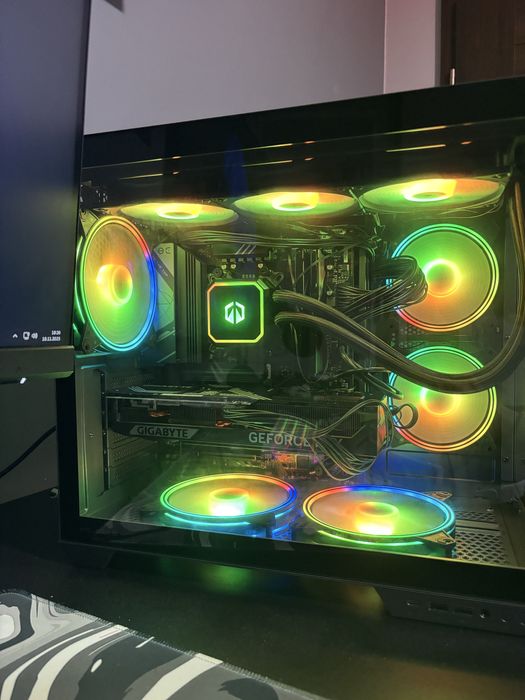 Nowy Komputer Gamingowy RTX5070/Ryzen 7 7800x3d/32gb RAM/win11/wifi