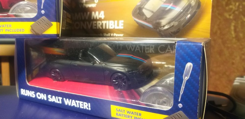 Іграшки, машинки-моделі BMW