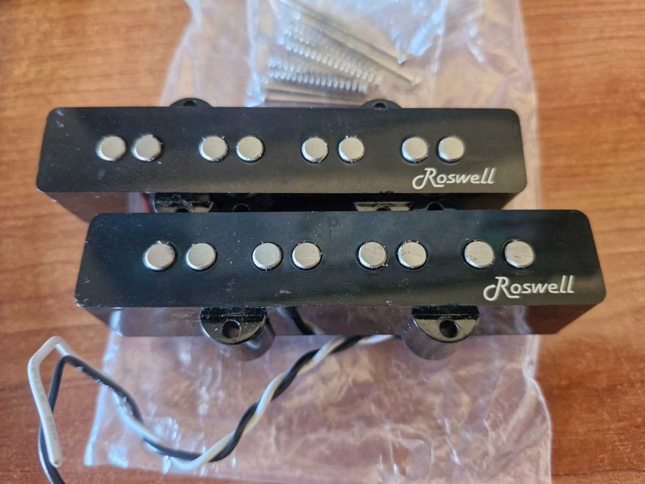 Pedal MOOER 002 UKGold900+Pickup Bass JB Roswell