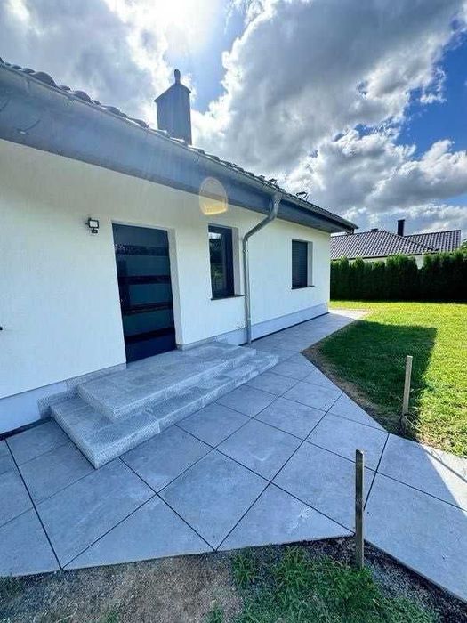 Продам будинок.Під ключ .Озерна