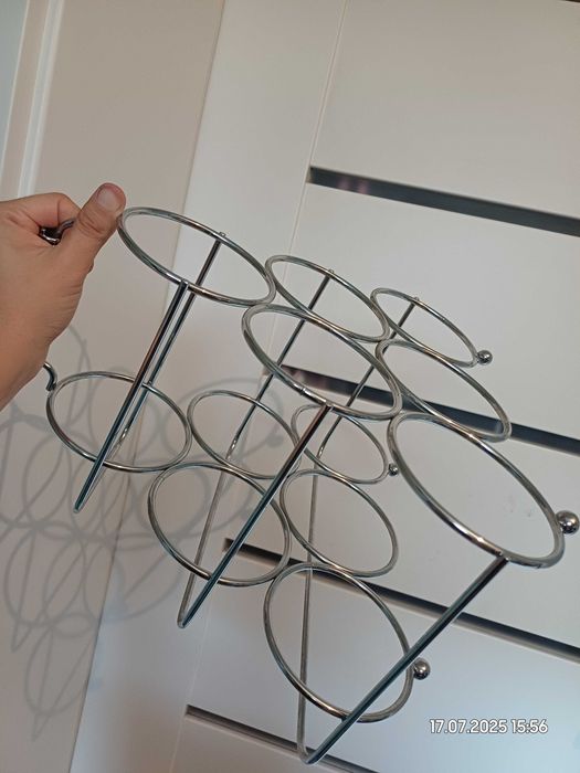 Stojak na wino butelki