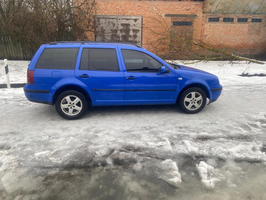 Продам автомобиль гольф 4