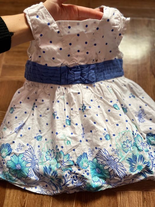 Плаття на дівчинку