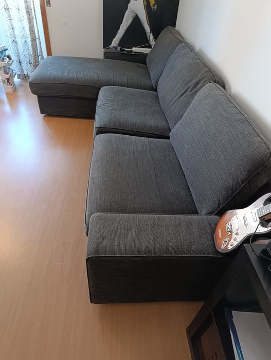 Sofá com chaise longue  Kivik Ikea