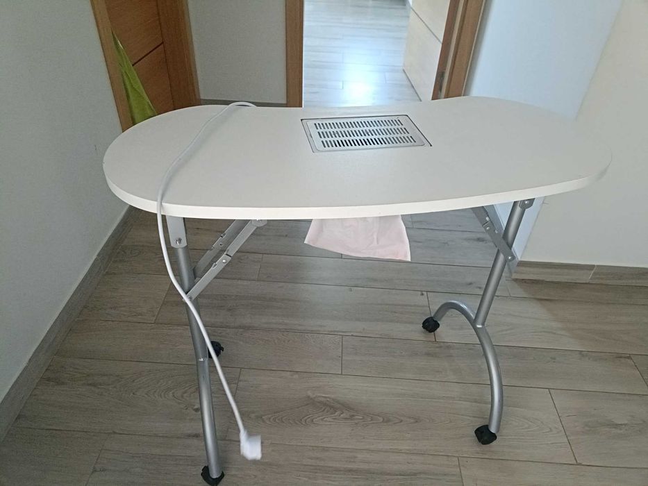 Mesa manicure com aspirador