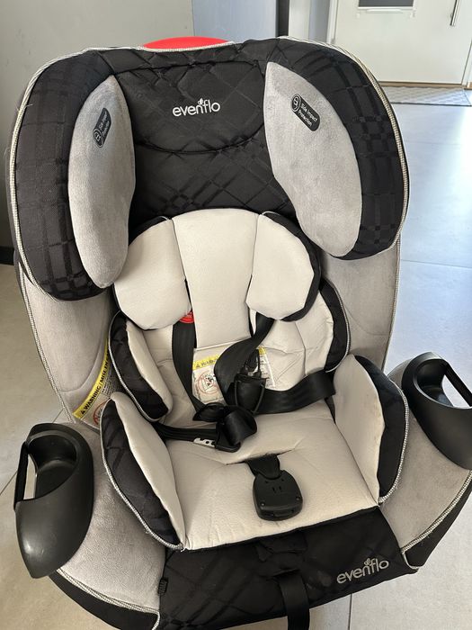 Evenflo Symphony All-in-One Convertible Car Seat