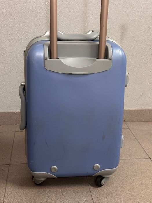 Mala de viagem "Segue..."