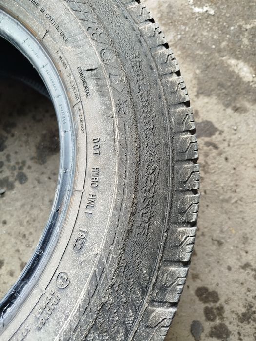 Continental 235/65R16C