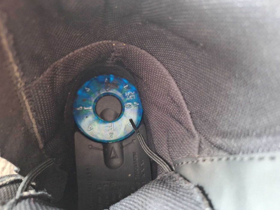 Buty Bates Delta-8