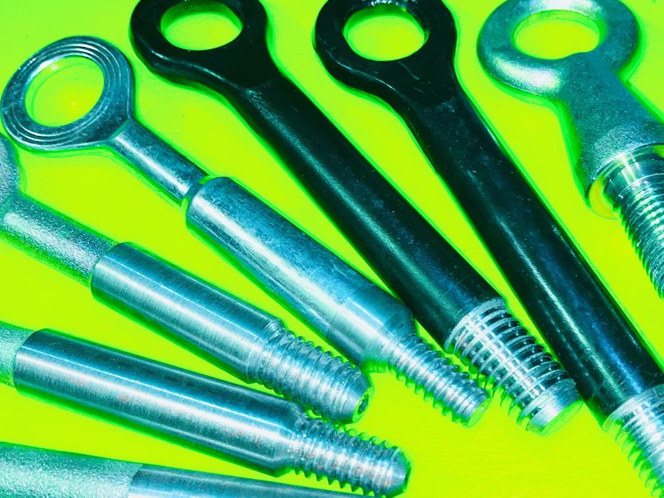 Буксировочный крюк Mazda Nissan Tesla Volkswagen Subaru BMW Renault