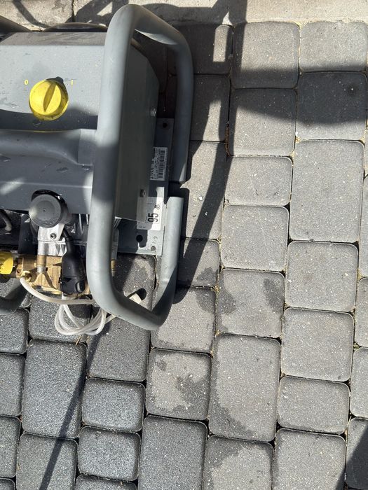 Karcher  Profesional HD 715  400v 4,7 kw