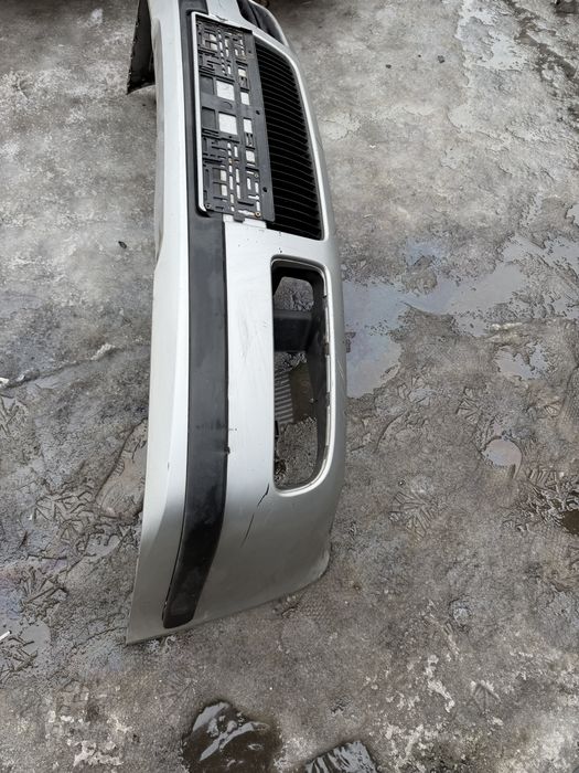 Бампер передній Skoda Octavia Tour  2001-2010рік