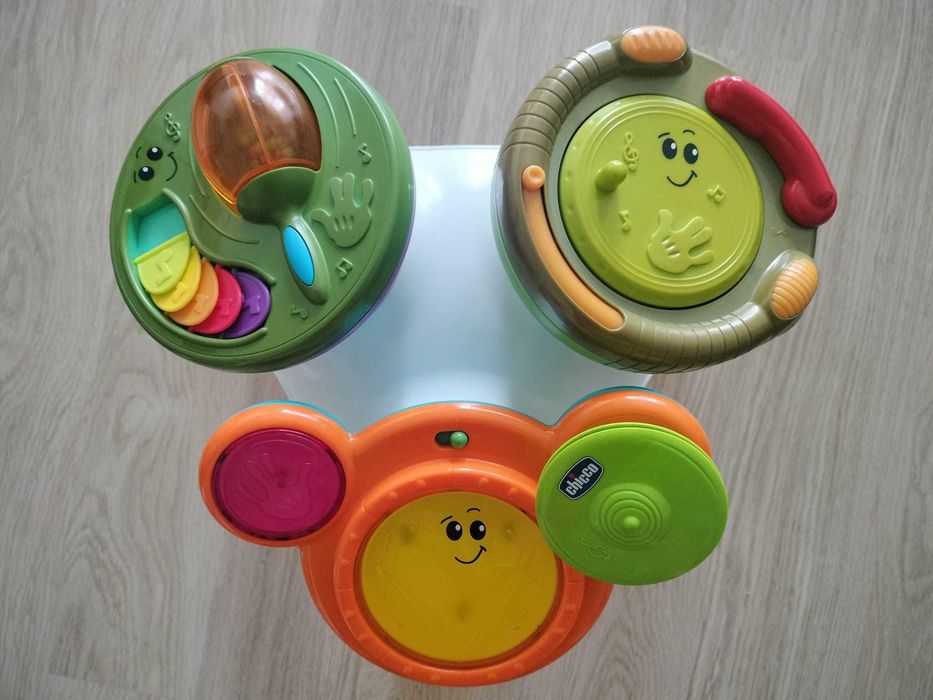 Mesa banda musical Chicco