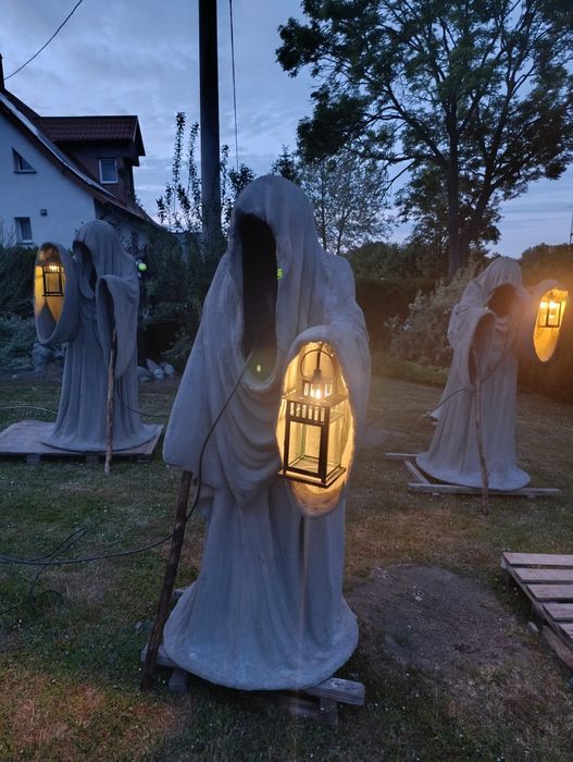 Figura cementowa betonowa rękodzieło  z lampą elektryczną z gotowym okablowaniem
