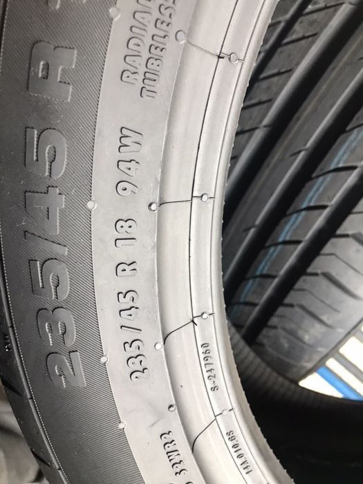 235/45/18 R18 Continental ContiSportContact 5 4шт новые