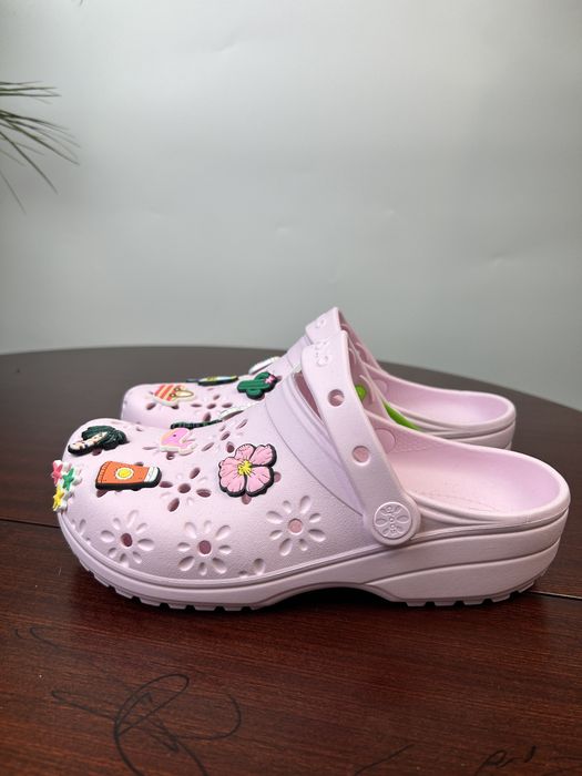 Crocs Classic Cut Out Clog