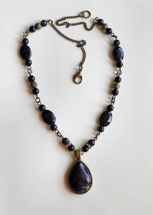 Бусы с золотым песком, чокер , золотой песок