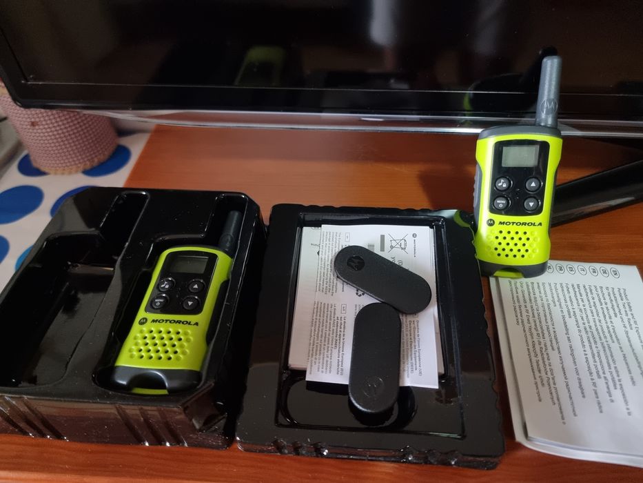 Walkie talkies Motorola T41