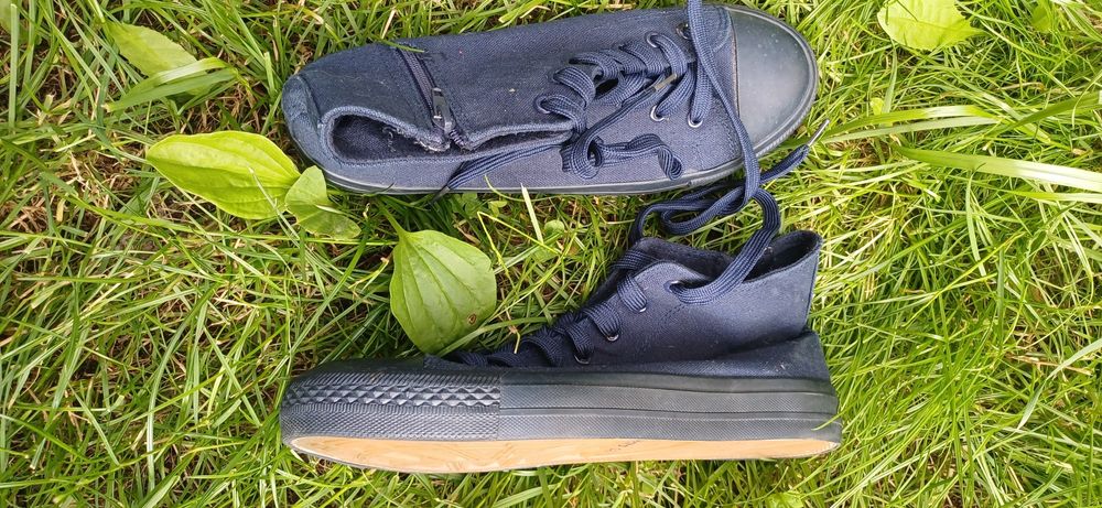 Tenisówki granatowe 43 męskie nowe