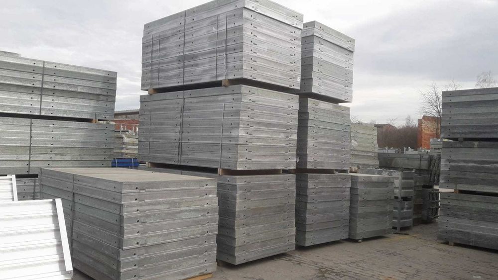 Wynajem Szalunki stropowe i ścienne Sprzedaż  WĄGROWIEC!