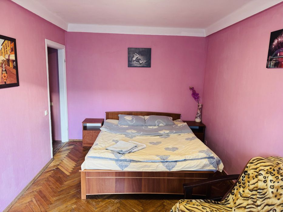 Квартира ОРЕНДА ПОГОДИННО ПОДОБОВО 1кімнатна соломяʼнка жд вокзал Київ