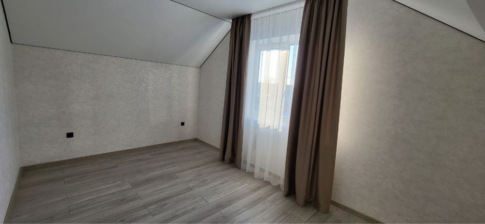 Продається готовий дуплекс з ремонтом та благоустроєм ( Зарванці)