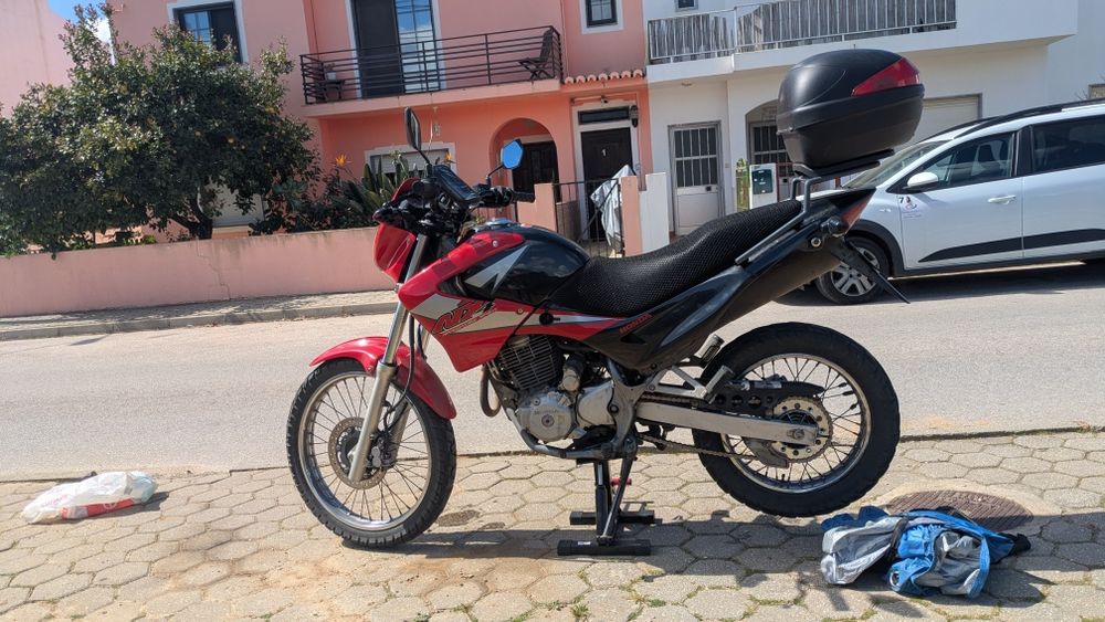 Honda Nx400 Falcon
