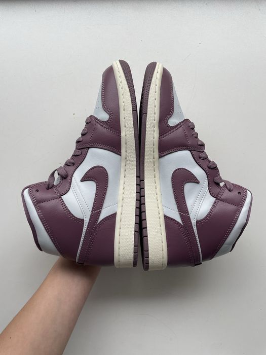Кросівки Nike Air Jordan 1 Mid 'Sky J Mauve'