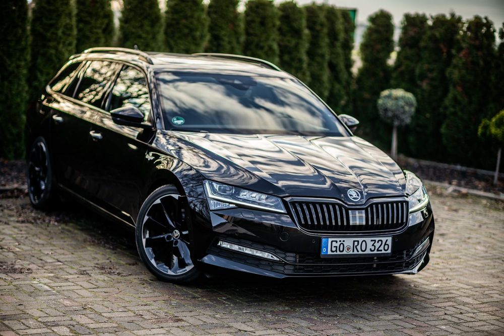 Skoda Superb Skoda Superb 2.0 Tfsi 280km DSG 4x4 Sport-Line