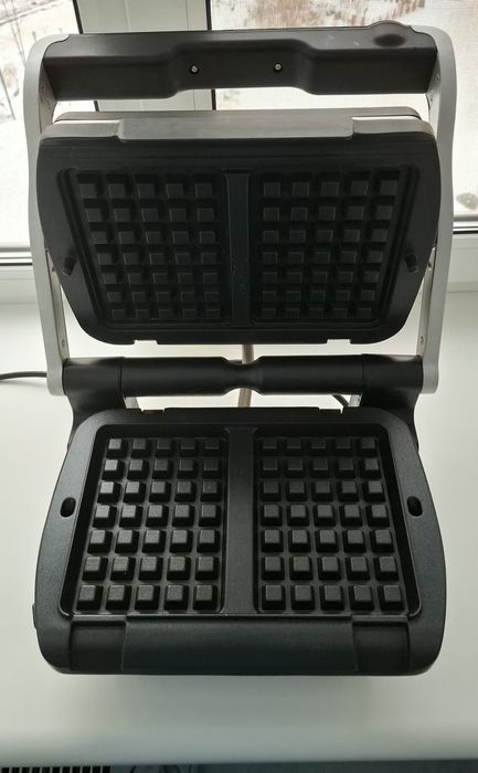 Гриль Tefal OPTIGRILL+ Waffles GC716D12