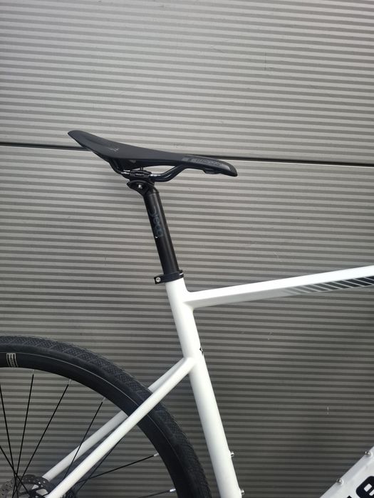 Rower szosowy szosa Guerciotti Cartesio Disc L 56 full Shimano Ultegra 11v karbon tarcze