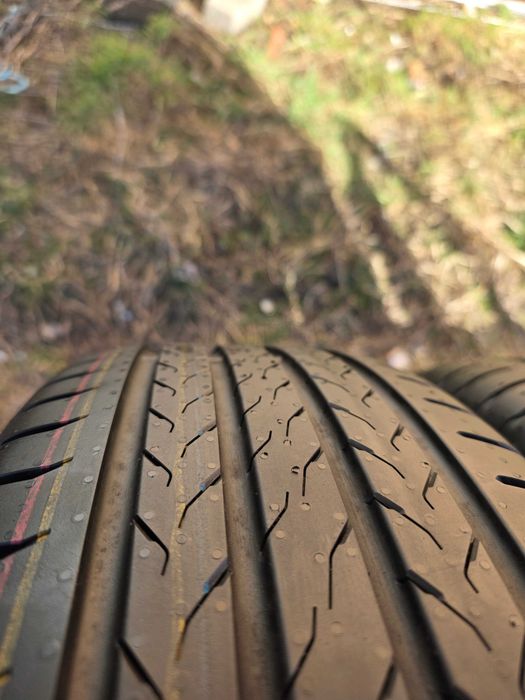 Opony letnie klasy premium CONTINENTAL 215/60/18 NOWE DEMO 2024 r.
