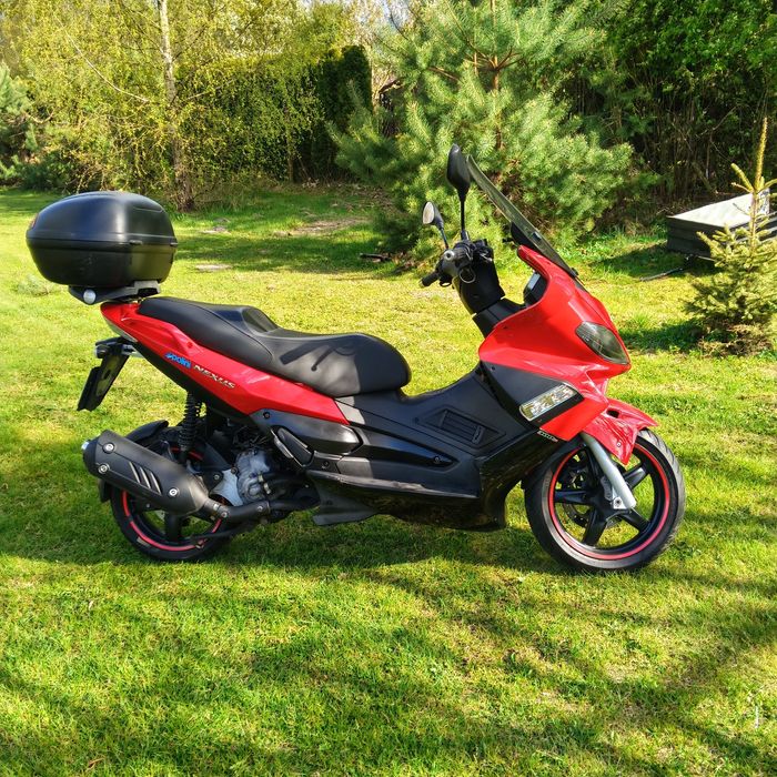 Skuter Gilera Nexus 300 Piaggio Aprilia