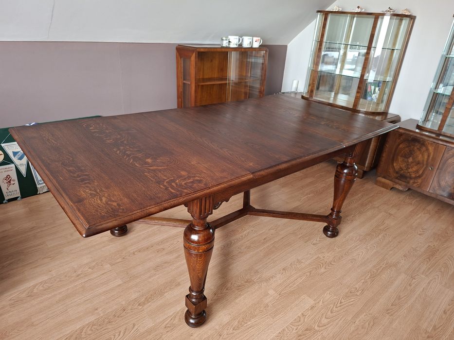 Stary dębowy stół eklektyczny