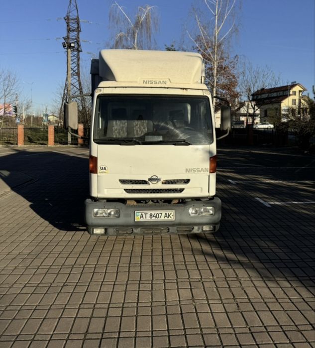 Nissan Atleon  штора гидроборт категоря Б