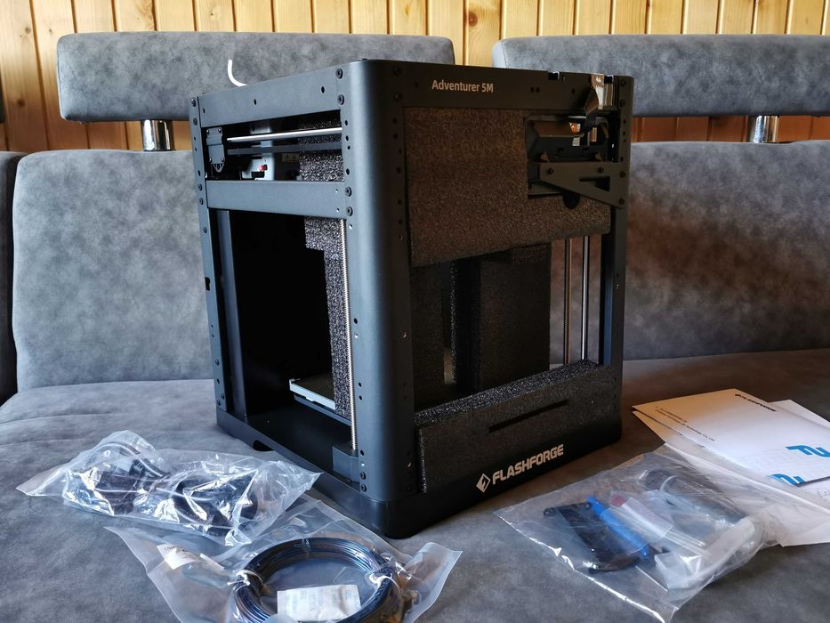 Новий 3D-принтер FlashForge Adventurer 5M повний комплект з США