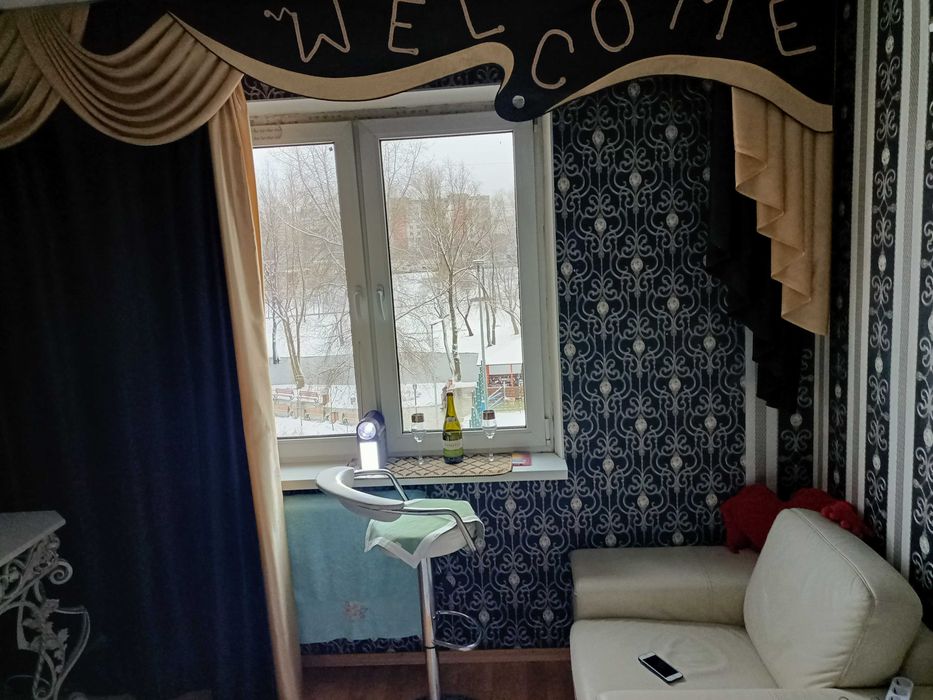 Погодинно, подобово - 3 поверх Маяковського 1 В у парка, для 5 людей!