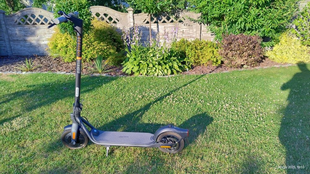 Sprzedam hulajnogę elektryczną Ninebot
