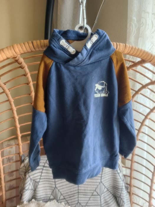 Bluza chłopięca, rozmiar 104