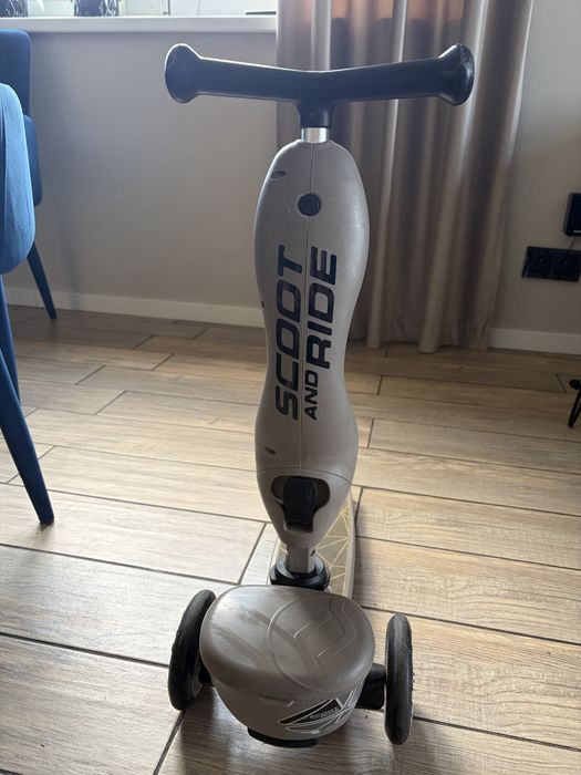 Jezdzik hulajnoga scoot and ride