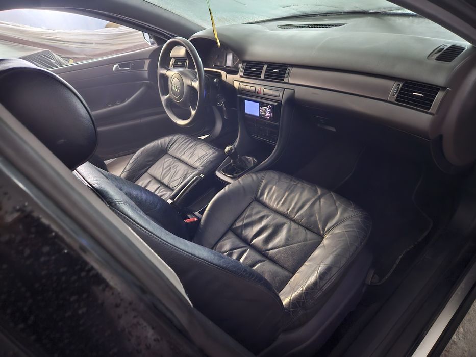 Audi A6 1.9  para venda