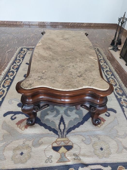 Mesa de centro madeira e mármore