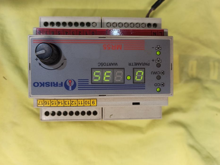 Frisko. Sterowniki instalacji CO i CWU.