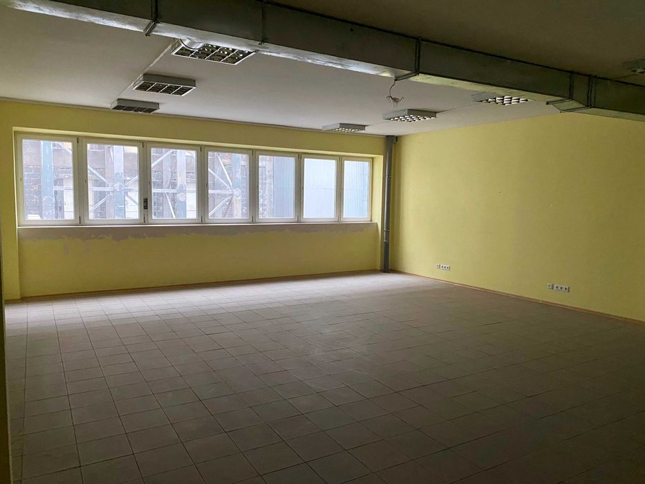 S= 283 кв.м. Офіс у ТОЦ Мега Сіті. Харківське Шосе 19. БЕЗ %