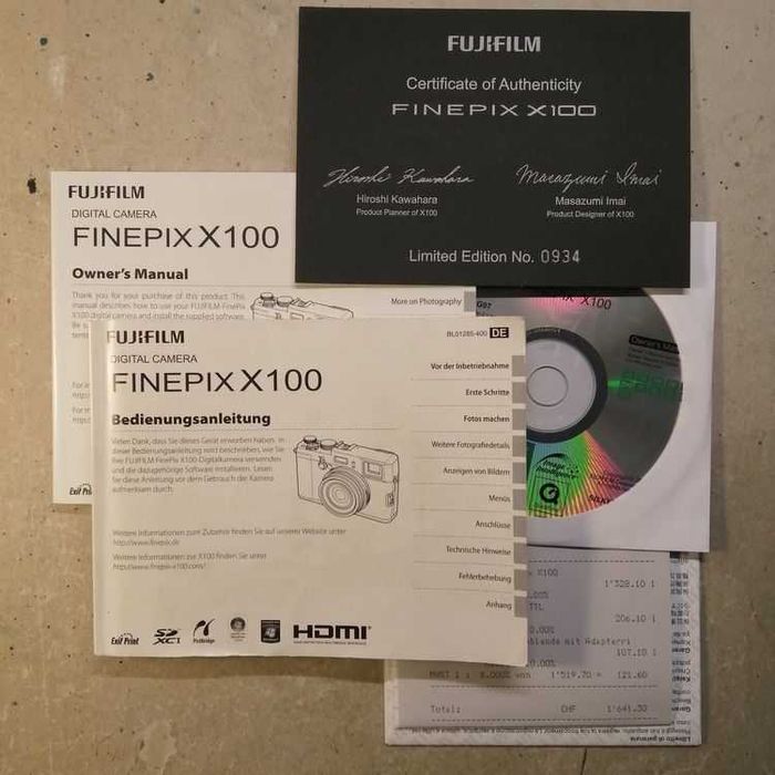 Fujifilm X100, Edição limitada com acessórios